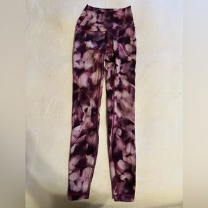Lululemon Leggings 28”